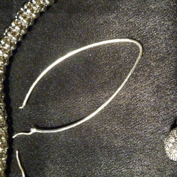 Necklace n earring bundle - Picture 4 of 5